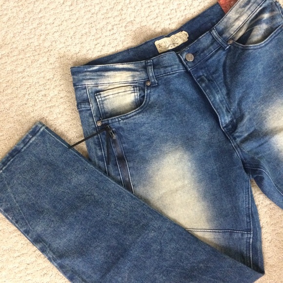 jeanius jeans akademiks